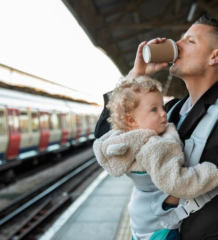 tips liburan naik kereta api bersama anak